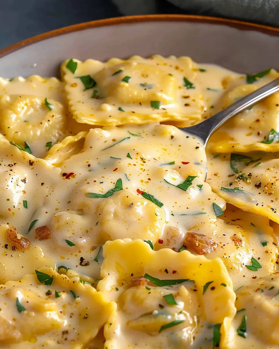 Creamy Tuscan Ravioli: An Indulgent Twist with Turkey Bacon